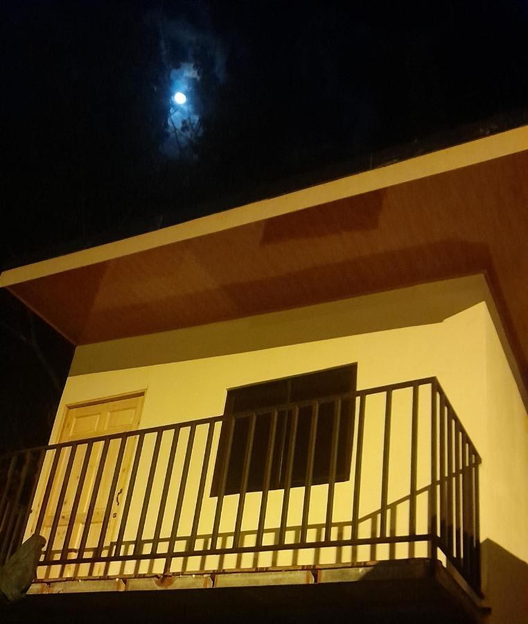 Cabinas Playa Agujas Apartment Quebrada Ganado Exterior foto